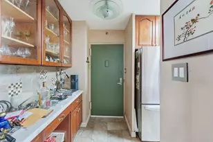 6040 Blvd E, West New York, NJ 07093 - Photo 12