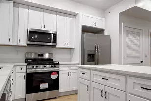 185 Mallory Ave, Jersey City, NJ 07304 - Photo 8