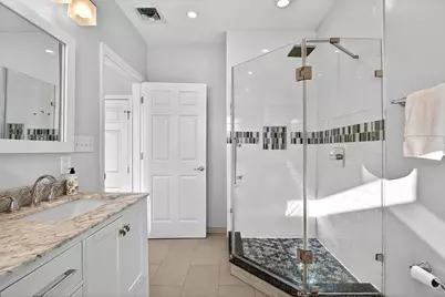 100 Charles St, Jersey City, NJ 07307 - Photo 40