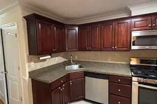 166 Lincoln St, Jersey City, NJ 07307 - Photo 6