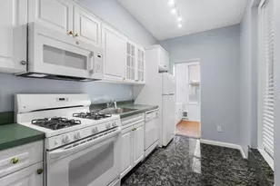 322 Washington St, Hoboken, NJ 07030 - Photo 4