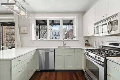 415 Adams St #3, Hoboken, NJ 07030 - Photo 4