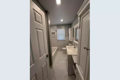 67 Country Village Rd #2, Jersey City, NJ 07305 - Photo 6