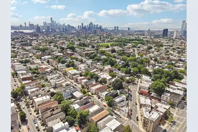 131 Zabriskie St #1, Jersey City, NJ 07307 - Photo 40