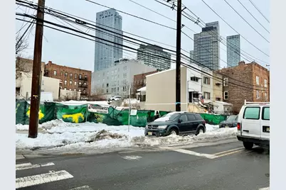 173 Baldwin Ave, Jersey City, NJ 07306 - Photo 8