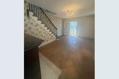 28 Gautier Ave, Jersey City, NJ 07306 - Photo 10