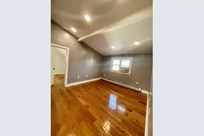 530-532 40th St #2nd Fl, Union City, NJ 07087 - Photo 4