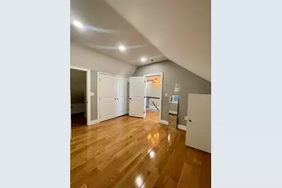 530-532 40th St #2nd Fl, Union City, NJ 07087 - Photo 6