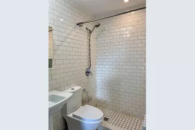 116 Irving St #3R, Jersey City, NJ 07307 - Photo 8