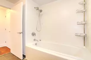 88 Morgan St, Jersey City, NJ 07302 - Photo 12