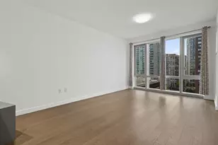 75 Park Ln S, Jersey City, NJ 07310 - Photo 8