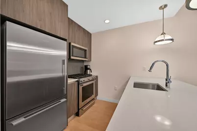 160 1st St #913, Jersey City, NJ 07302 - Photo 8