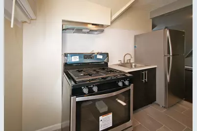 24-26 East 32nd St #3R, Bayonne, NJ 07002 - Photo 4