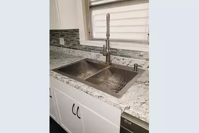 159 West 10th St #1, Bayonne, NJ 07002 - Photo 6