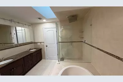 2 Jacobs Landing Way #2 JACOBS LANDING WAY, Secaucus, NJ 07094 - Photo 18