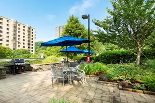 8100 River Rd, North Bergen, NJ 07047 - Photo 36