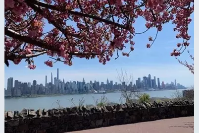 6515 Boulevard #2J, West New York, NJ 07093 - Photo 2