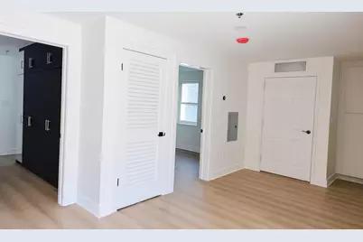 413-415 9th St #204, Union City, NJ 07087 - Photo 8
