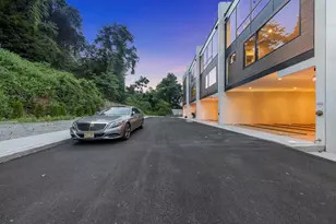 8822 Church Hill Rd, North Bergen, NJ 07047 - Photo 2