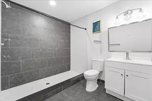 225 Freeman Ave, Jersey City, NJ 07306 - Photo 14