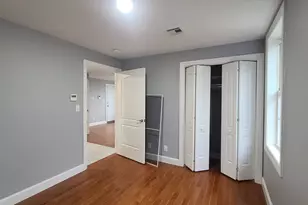 100 Griffith St, Jersey City, NJ 07307 - Photo 8