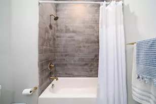 380 Princeton Ave, Jersey City, NJ 07305 - Photo 20