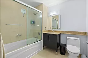 20 Newport Pkwy, Jersey City, NJ 07310 - Photo 14