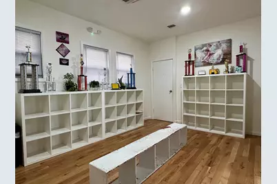 356 61st St, West New York, NJ 07093 - Photo 8