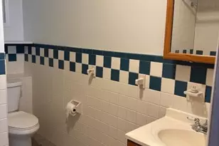 387 Avenue C, Bayonne, NJ 07002 - Photo 8