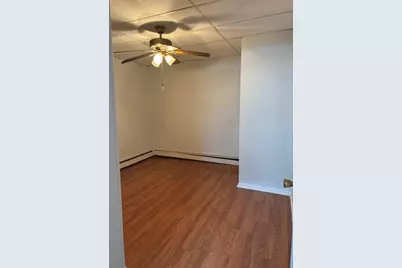 387 Avenue C #1, Bayonne, NJ 07002 - Photo 6