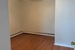 387 Avenue C, Bayonne, NJ 07002 - Photo 6