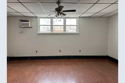 387 Avenue C #1, Bayonne, NJ 07002 - Photo 4