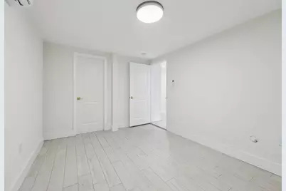 79 Vroom St #1, Jersey City, NJ 07306 - Photo 26