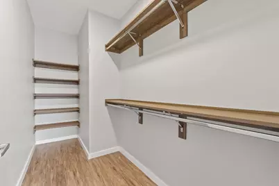 662 Avenue C #304, Bayonne, NJ 07002 - Photo 12