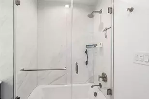 320 Adolphus Ave, Cliffside Park, NJ 07010 - Photo 20