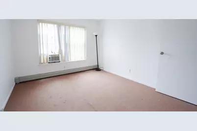 24 Riverview Ct #24, Secaucus, NJ 07094 - Photo 10