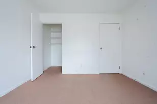 24 Riverview Ct, Secaucus, NJ 07094 - Photo 12