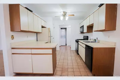 24 Riverview Ct #24, Secaucus, NJ 07094 - Photo 6