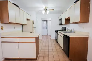 24 Riverview Ct, Secaucus, NJ 07094 - Photo 6