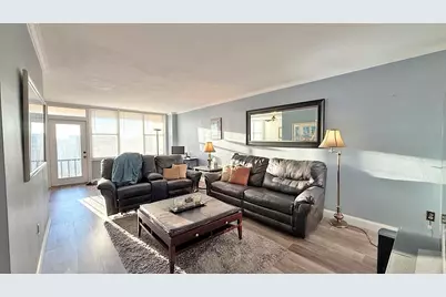 380 Mountain Rd #714, Union City, NJ 07087 - Photo 2