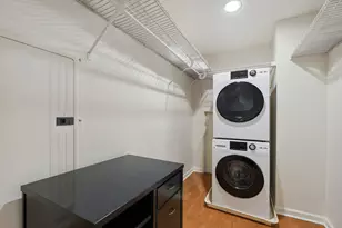 700 Grove St, Jersey City, NJ 07310 - Photo 18