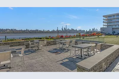 9 Somerset Lane #106, Edgewater, NJ 07020 - Photo 24