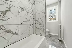 40 Bayview Ave, Jersey City, NJ 07305 - Photo 16