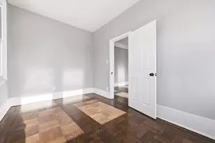 40 Bayview Ave, Jersey City, NJ 07305 - Photo 8