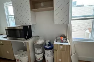 239 Halladay St, Jersey City, NJ 07304 - Photo 2