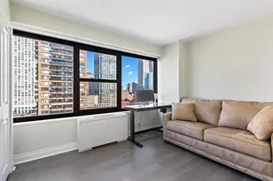 135 Montgomery St, Jersey City, NJ 07302 - Photo 8