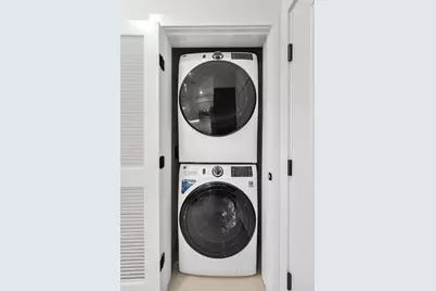 425 3rd St #317, Jersey City, NJ 07302 - Photo 10