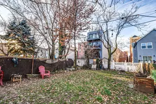 225 Pine St, Jersey City, NJ 07304 - Photo 10