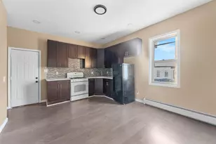134 Van Horne St, Jersey City, NJ 07304 - Photo 2