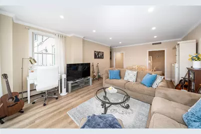 201 Shearwater Ct West #33, Jersey City, NJ 07305 - Photo 6